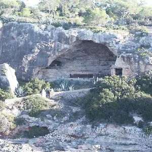 https://apartamentos-cala-figuera.balearic-islands.net